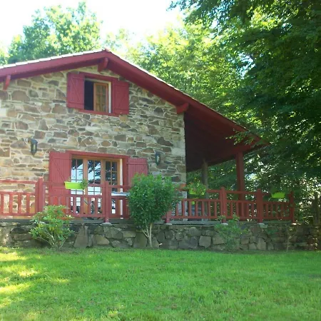 Osses, 3 Pieces, 5 Personnes - Fr-1-384-581 Feriehus Ossès